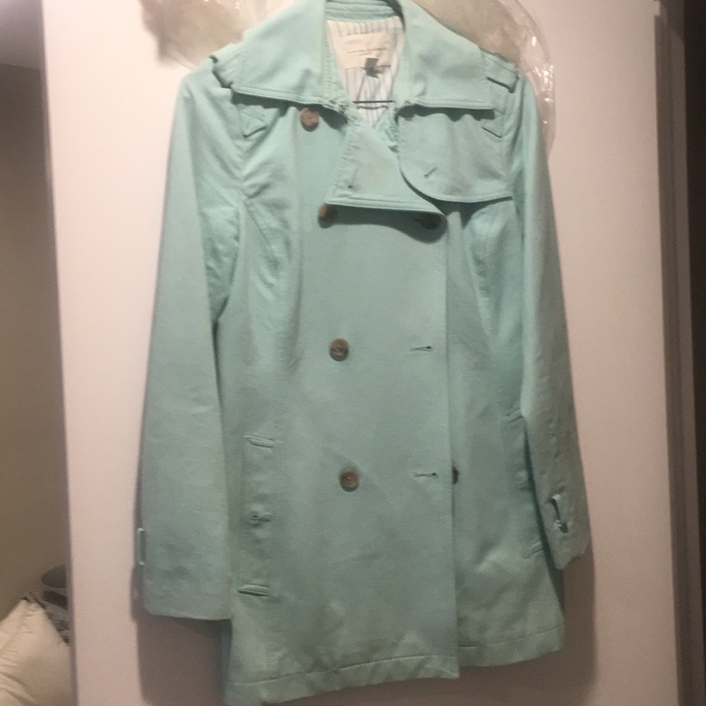 Banana Republic Trench Medium